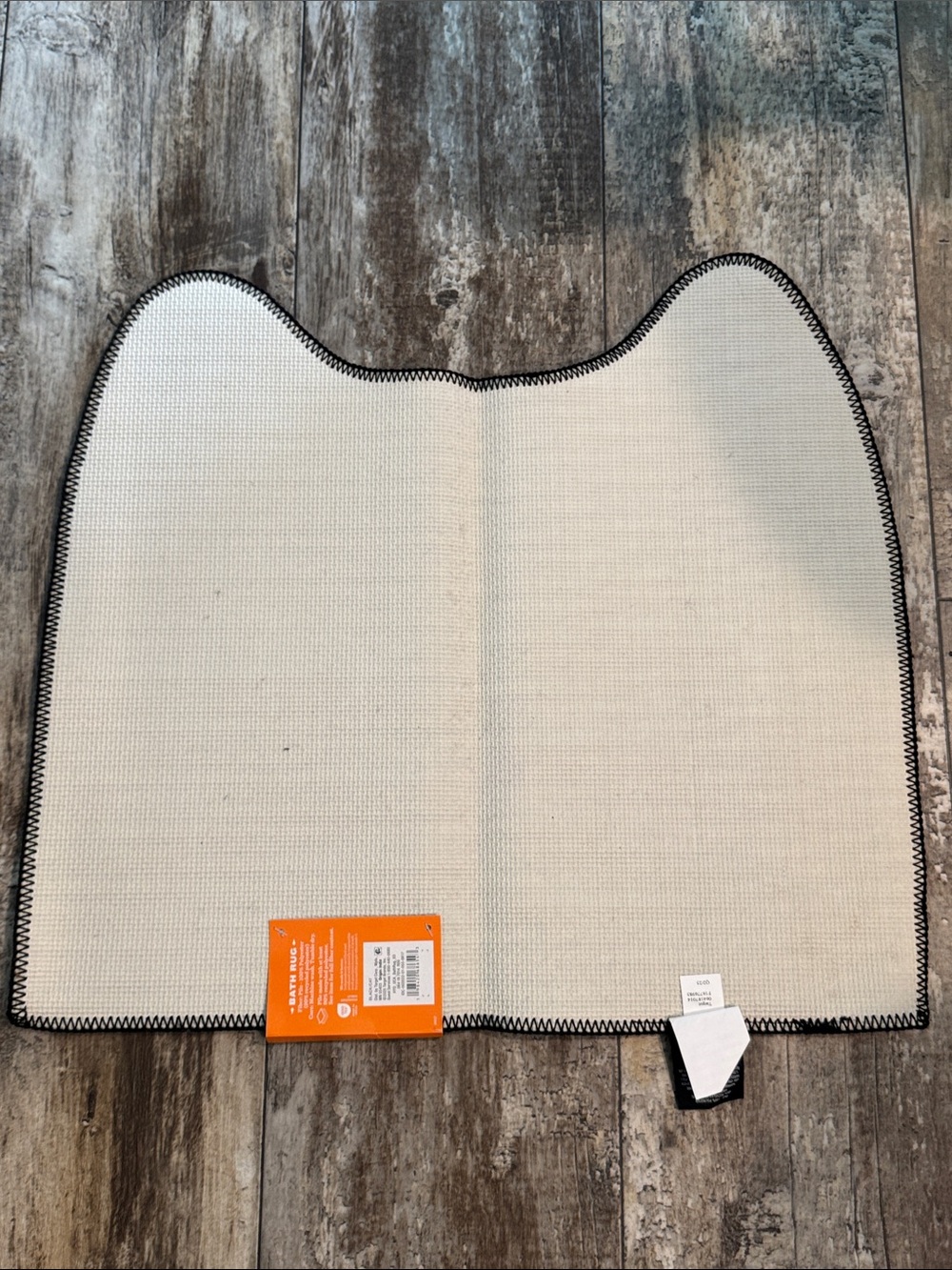 Cute Black Cat Face Rug with White Accents - HYDE AND EEK - Picture 3 of 3